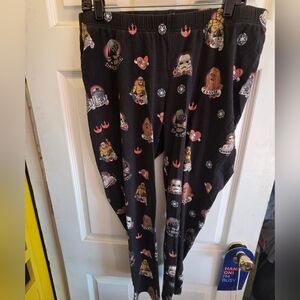 Star Wars Leggings in Black with Colorful Characters